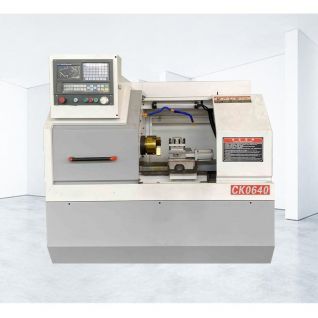 مخرطة CNC طراز CK0640